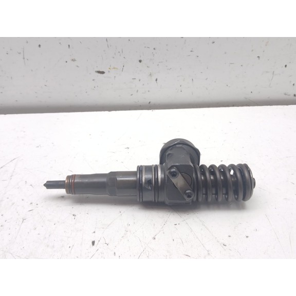 Recambio de inyector para seat ibiza iii (6l1) 1.4 tdi referencia OEM IAM 038130073BN 0414720313 