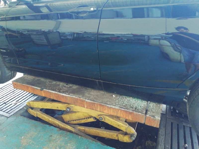 Recambio de faldon lateral para bmw serie 1 lim. (f20) 116d referencia OEM IAM 51777293553 IZQUIERDO 51777293553