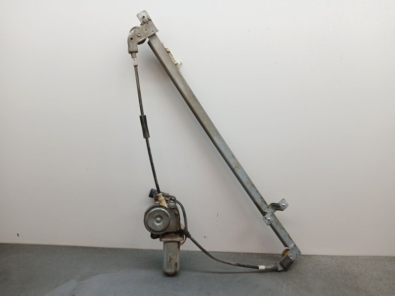 Recambio de elevalunas delantero izquierdo para peugeot boxer autobús (230p) 2.8 hdi referencia OEM IAM  2 pines 