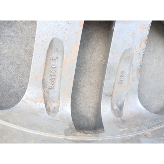 Recambio de llanta para nissan juke (f15) 1.5 dci referencia OEM IAM N457011 x1 17 pulgadas