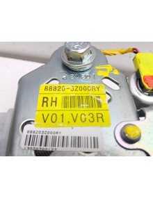 Recambio de pretensor airbag derecho para hyundai i40 i (vf) 1.7 crdi referencia OEM IAM 888203Z000RY 888103z000  2