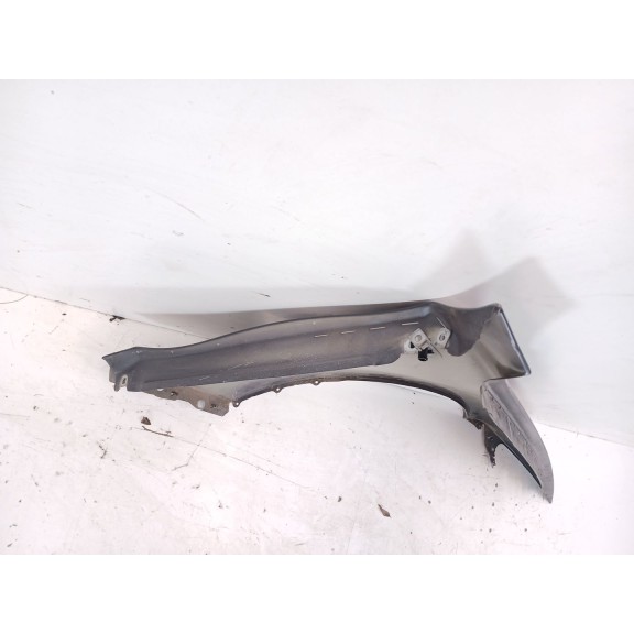 Recambio de aleta delantera izquierda para bmw 1 (e87) 120 d referencia OEM IAM 41357133227  