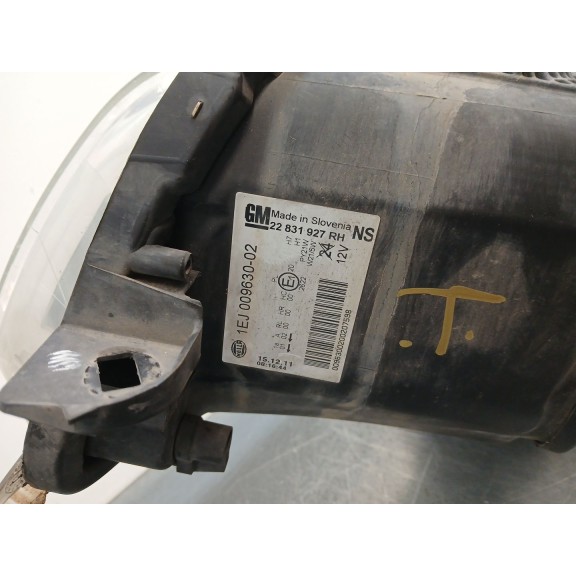 Recambio de faro derecho para opel insignia a sedán (g09) 2.0 cdti (69) referencia OEM IAM 22831927 / VERE0593  