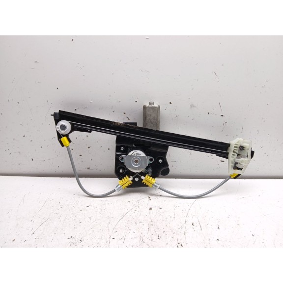 Recambio de elevalunas trasero derecho para bmw 1 (e87) 120 d referencia OEM IAM 51347067800 71001603 