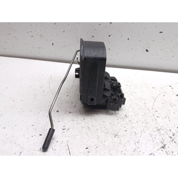 Recambio de cerradura puerta delantera izquierda para bmw 1 (e87) 120 d referencia OEM IAM 51217202143 7202149 