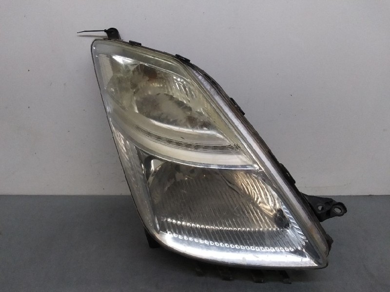 Recambio de faro derecho para toyota prius (nhw20) basis referencia OEM IAM 8113047090  