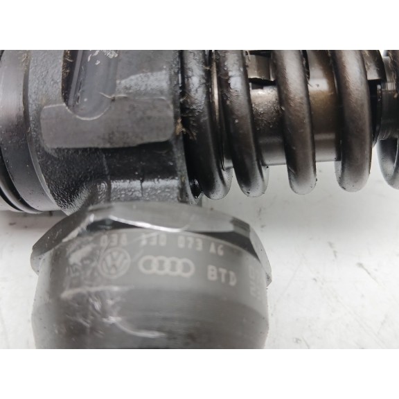 Recambio de inyector para seat leon (1p1) 1.9 tdi referencia OEM IAM 038130073ag 0414720215 