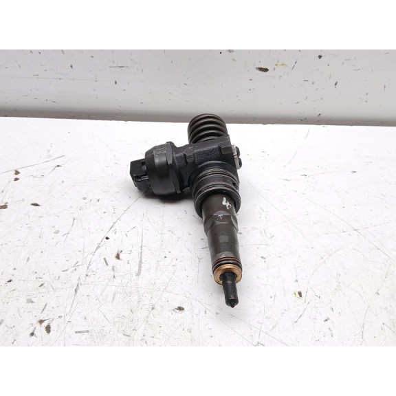 Recambio de inyector para seat leon (1p1) 1.9 tdi referencia OEM IAM 038130073ag 0414720215 