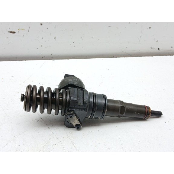 Recambio de inyector para seat leon (1p1) 1.9 tdi referencia OEM IAM 038130073ag 0414720215 