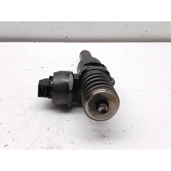 Recambio de inyector para seat leon (1p1) 1.9 tdi referencia OEM IAM 038130073ag 0414720215 