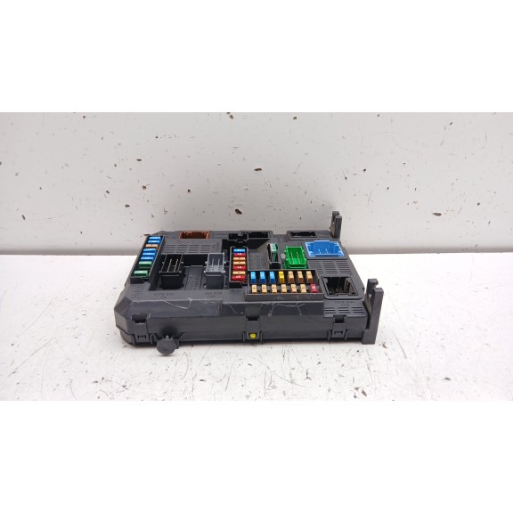 Recambio de centralita bsi para peugeot 208 i (ca_, cc_) 1.2 vti 82 referencia OEM IAM 9807531680  