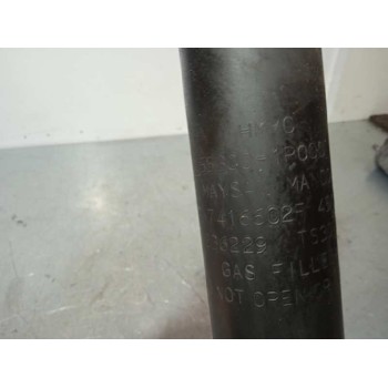 Recambio de amortiguador trasero derecho para kia venga basic referencia OEM IAM 553001P000  