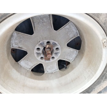 SOPORTE RUEDA REPUESTO 