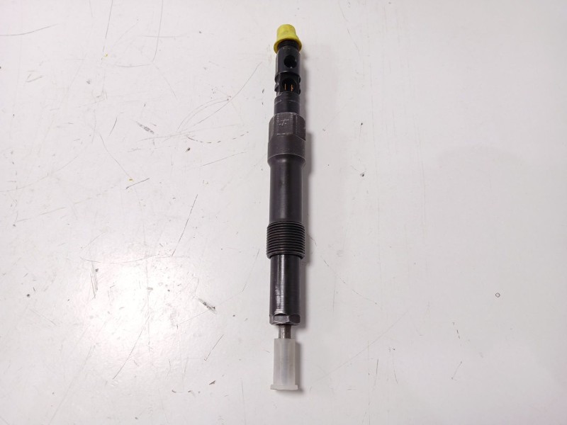 Recambio de inyector para ford mondeo berlina (ge) ambiente referencia OEM IAM 2C1Q9K546BA  