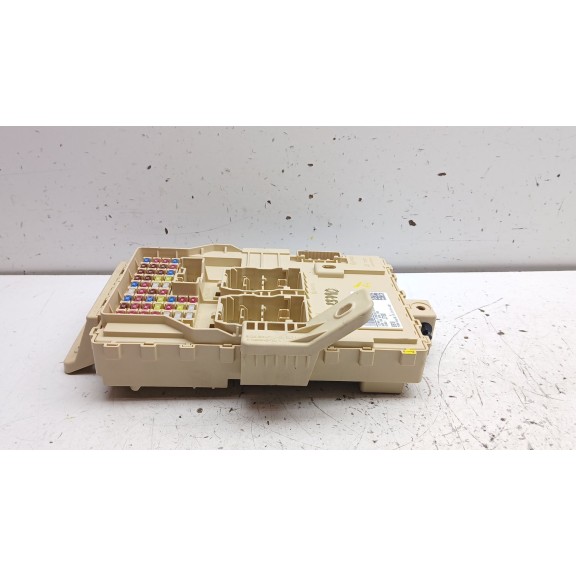 Recambio de caja reles / fusibles para kia ceed drive referencia OEM IAM 91953j7180  