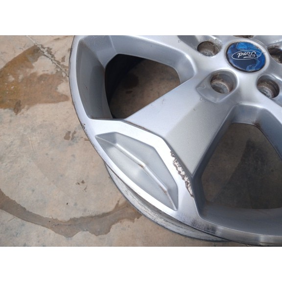 Recambio de llanta para ford kuga i 2.5 4x4 referencia OEM IAM 8V4J1007BB  18PULGADAS