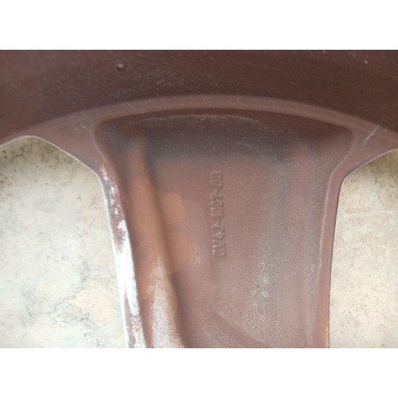 Recambio de llanta para ford kuga i 2.5 4x4 referencia OEM IAM 8V4J1007BB  18PULGADAS