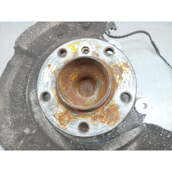 Recambio de mangueta delantera izquierda para bmw serie 5 lim. (f10) 520d xdrive referencia OEM IAM 31216775769  