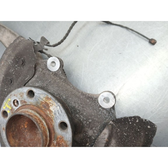 Recambio de mangueta delantera izquierda para bmw serie 5 lim. (f10) 520d xdrive referencia OEM IAM 31216775769  