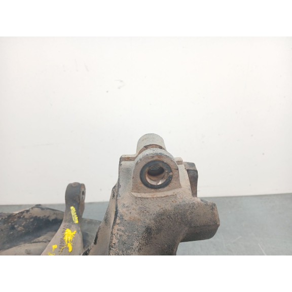 Recambio de mangueta delantera izquierda para ford kuga i 2.0 tdci referencia OEM IAM 1674671 8v413k171ad 