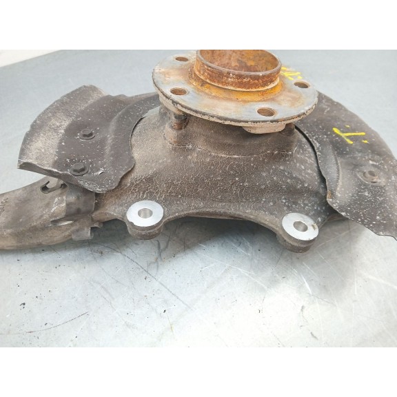 Recambio de mangueta delantera derecha para bmw serie 5 lim. (f10) 520d xdrive referencia OEM IAM 31216775770  