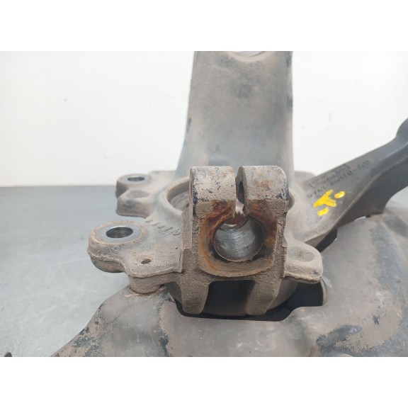 Recambio de mangueta delantera derecha para ford kuga i 2.0 tdci referencia OEM IAM 1674670 8v413k170ad 