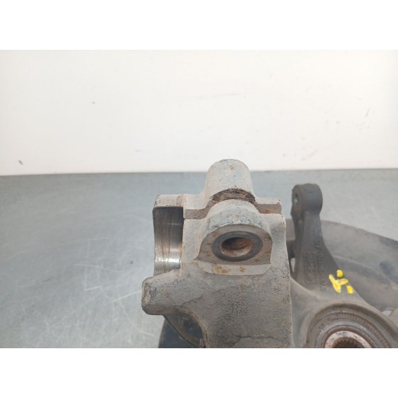 Recambio de mangueta delantera derecha para ford kuga i 2.0 tdci referencia OEM IAM 1674670 8v413k170ad 