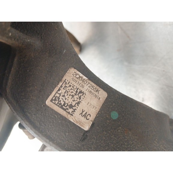 Recambio de mangueta delantera izquierda para seat arona fr referencia OEM IAM 2Q0407255K  