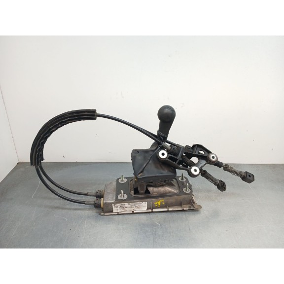 Recambio de palanca cambio para seat ibiza iv (6j5, 6p1) 1.2 tsi referencia OEM IAM 6Q0711050B 6q00711049cg 