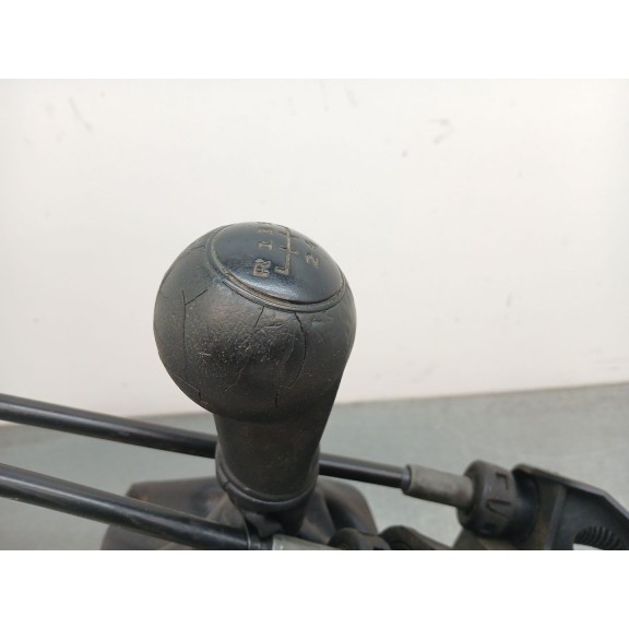 Recambio de palanca cambio para seat ibiza iv (6j5, 6p1) 1.2 tsi referencia OEM IAM 6Q0711050B 6q00711049cg 