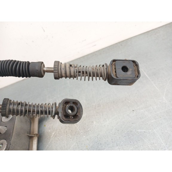 Recambio de palanca cambio para seat ibiza iv (6j5, 6p1) 1.2 tsi referencia OEM IAM 6Q0711050B 6q00711049cg 