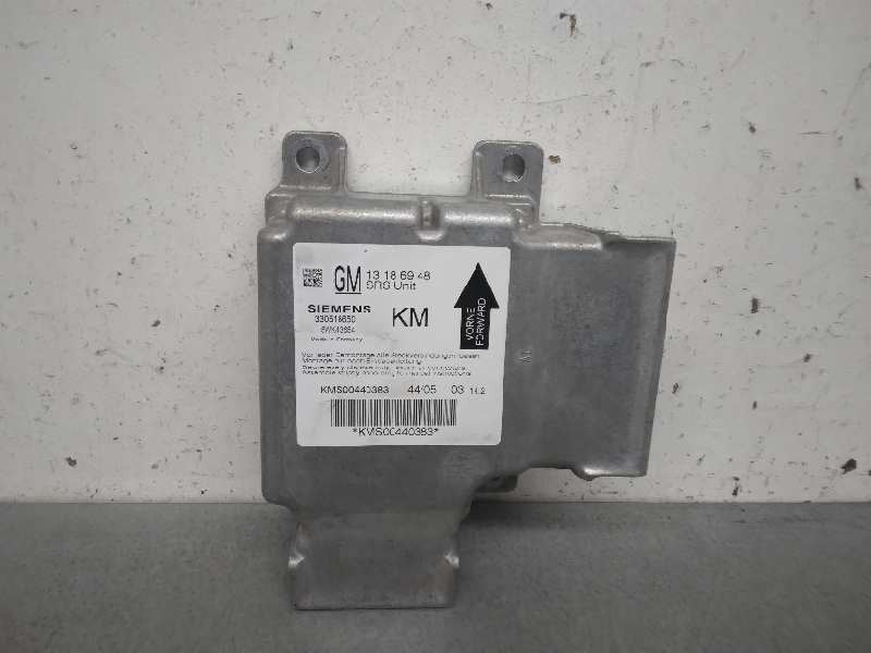 Recambio de centralita airbag para opel vectra c berlina 1.9 cdti referencia OEM IAM 13186948 330518650 