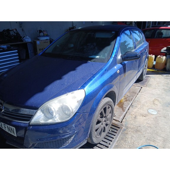 opel astra h (a04) del año 2004