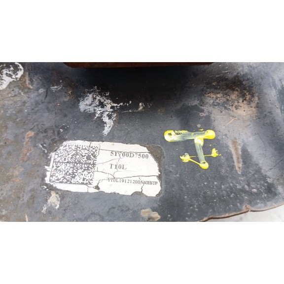 Recambio de mangueta delantera izquierda para hyundai tucson 25 aniversario 4x2 referencia OEM IAM 51700d7500  