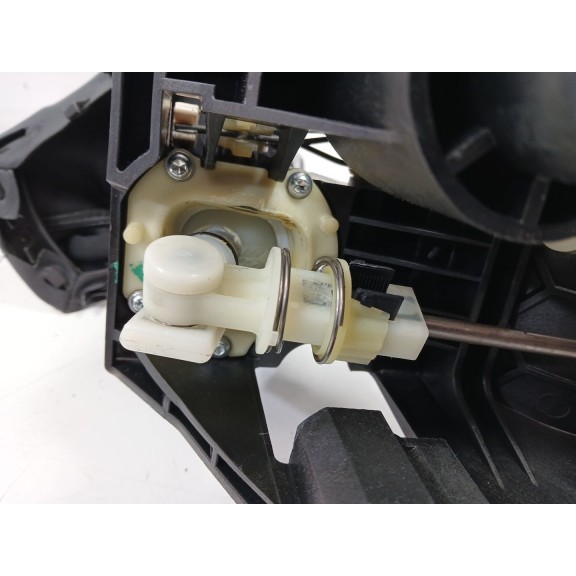 Recambio de palanca cambio para peugeot 208 i (ca_, cc_) 1.2 vti 82 referencia OEM IAM 9676190280  