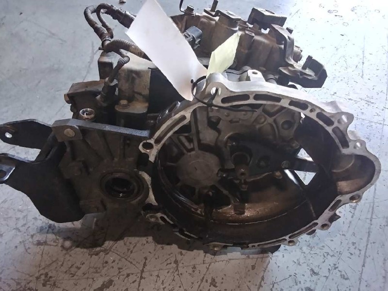 Recambio de caja casco para kia cee´d 1.6 crdi cat referencia OEM IAM S71767363475  