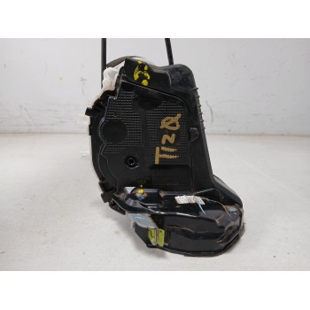 CERRADURA PUERTA TRASERA IZQUIERDA 4 pines con maneta interior