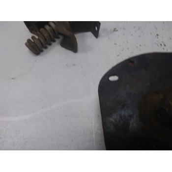 Recambio de soporte rueda repuesto para land rover discovery 4.4 v8 cat referencia OEM IAM   