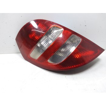 PILOTO TRASERO IZQUIERDO A1698200364 