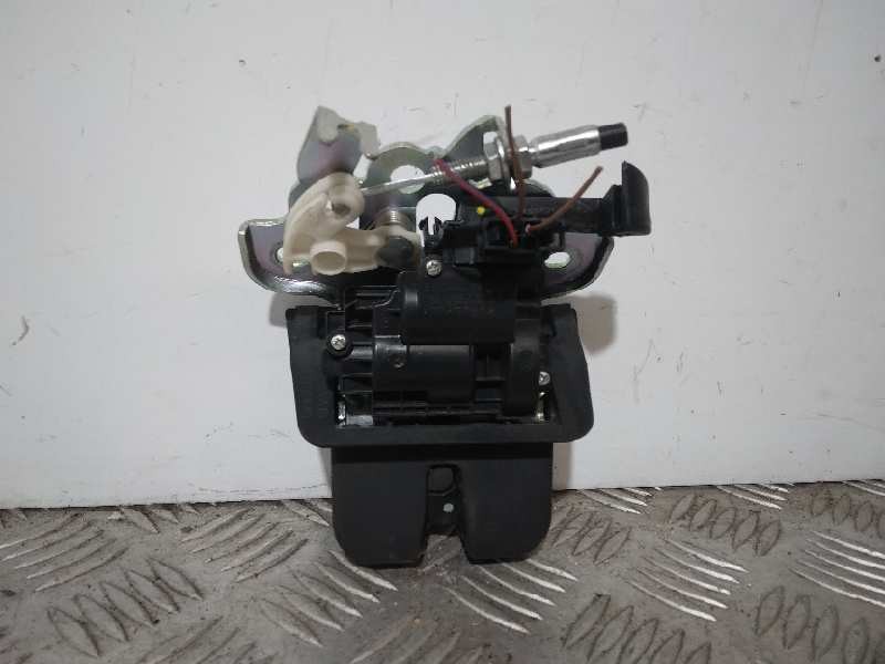 Recambio de cerradura maletero / porton para seat leon st (5f8) x-perience 4drive referencia OEM IAM 5E0827505A 3 CABLES 