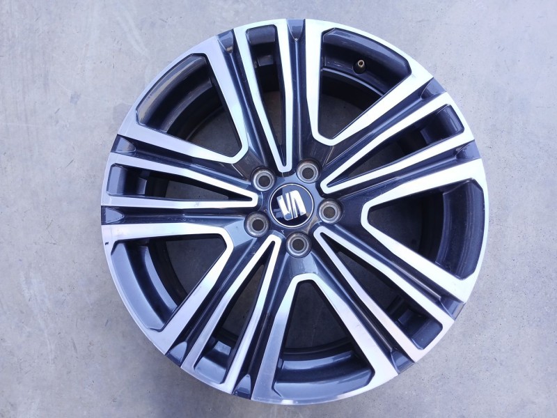 Recambio de llanta para seat arona (kj7, kjp) 1.0 tsi referencia OEM IAM 65JX17 ET48 X1 6F9601025A