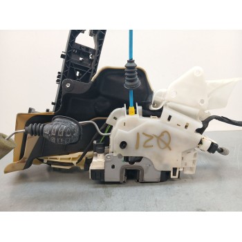 CERRADURA PUERTA DELANTERA IZQUIERDA a2047201535 / 2047202735 4 pins