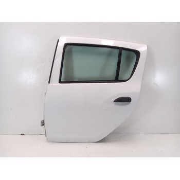 PUERTA TRASERA IZQUIERDA 821017625R 