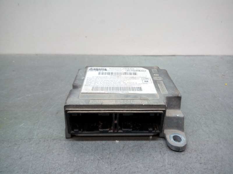 Recambio de centralita airbag para fiat fiorino básico referencia OEM IAM 1353557080  