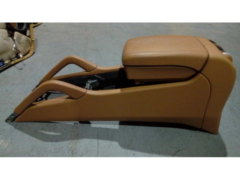 Recambio de apoyabrazos central para porsche cayenne (typ 9pa) s referencia OEM IAM 7L5863239 BEIGE CON APOYABRAZOS