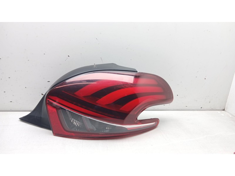 Recambio de piloto trasero derecho para peugeot 208 i (ca_, cc_) 1.2 puretech 82 referencia OEM IAM 9810430580 9825601180 