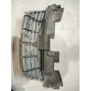 Recambio de rejilla delantera para chrysler voyager (rg) 2.5 crd cat referencia OEM IAM 04857960AA 802500017 