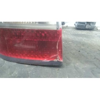 PILOTO TRASERO IZQUIERDO TOCADO 