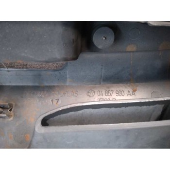 Recambio de rejilla delantera para chrysler voyager (rg) 2.5 crd cat referencia OEM IAM 04857960AA 802500017 