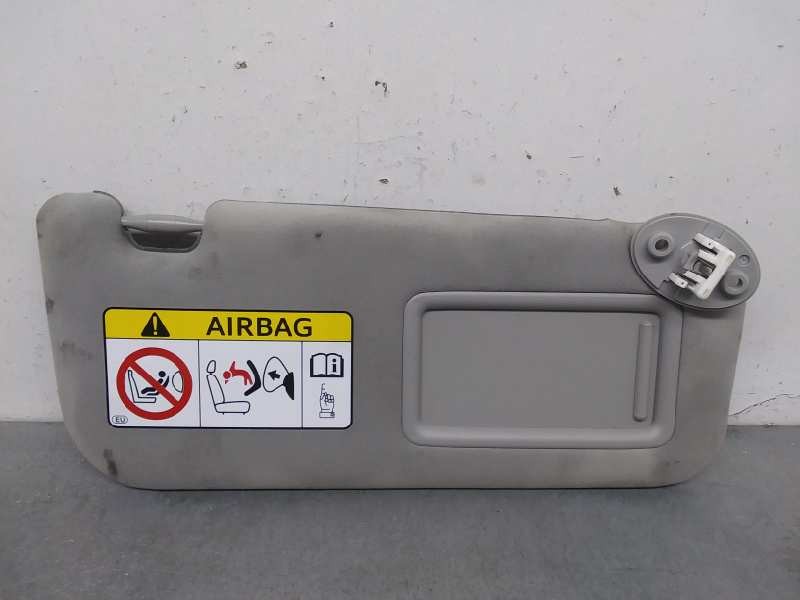 Recambio de parasol derecho para lexus is 300h referencia OEM IAM 7431053640B0  